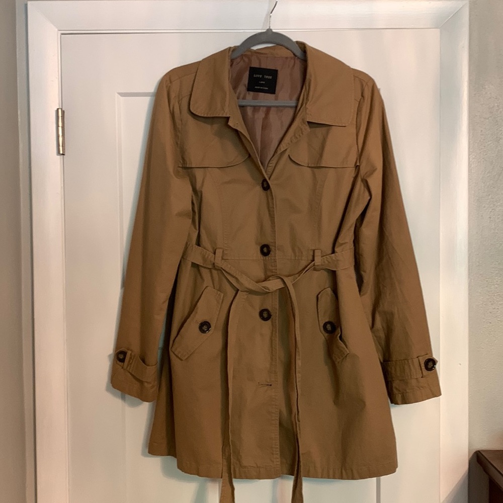 Like new Love Tree jacket! EUC!
